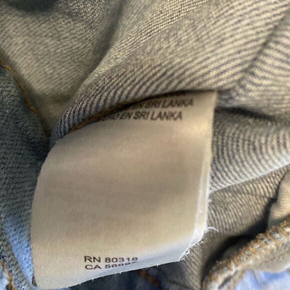 Lucky Brand Tomboy Trucker jean denim jacket Sz M distressed - Picture 11 of 13